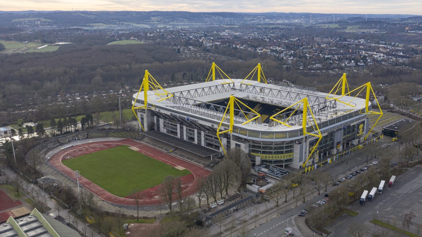 Luftaufnahme vom Stadion Rote Erde und vom Westfalenstadion, Dortmund
