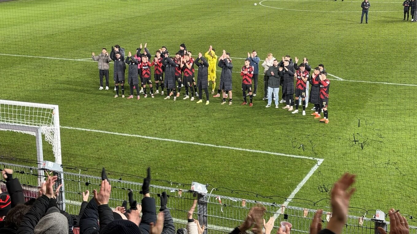 28.11.15, SVWW - Erzgebirge Aue 3:1