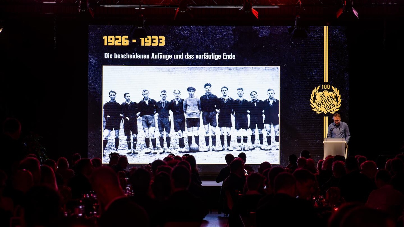 Festakt 100 Jahre SV Wehen, Foto: https://www.instagram.com/p/DVQuEOuCK_6/